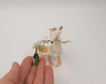 ミニチュアのニードルフェルト製ネズミ、コレクター向けアーティストウール彫刻