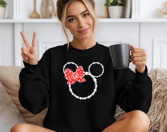 Minnie Polka Dot Bow Sweatshirt / Girly Pearl Minnie Sweatshirt / Minnie Sweatshirt For Vacation / Gift For Her