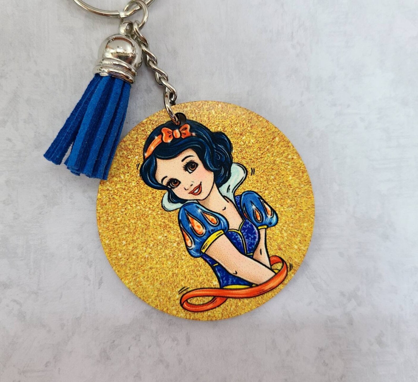 Snow White Keychain / Disney Inspired Keychain / Princess Etsy