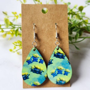 Disney Inspired Earrings / Toy Story Inspired Earrings / Green Aliens / Wood Earrings / Gift Under 15 / Woody and Buzz / Space Earrings /