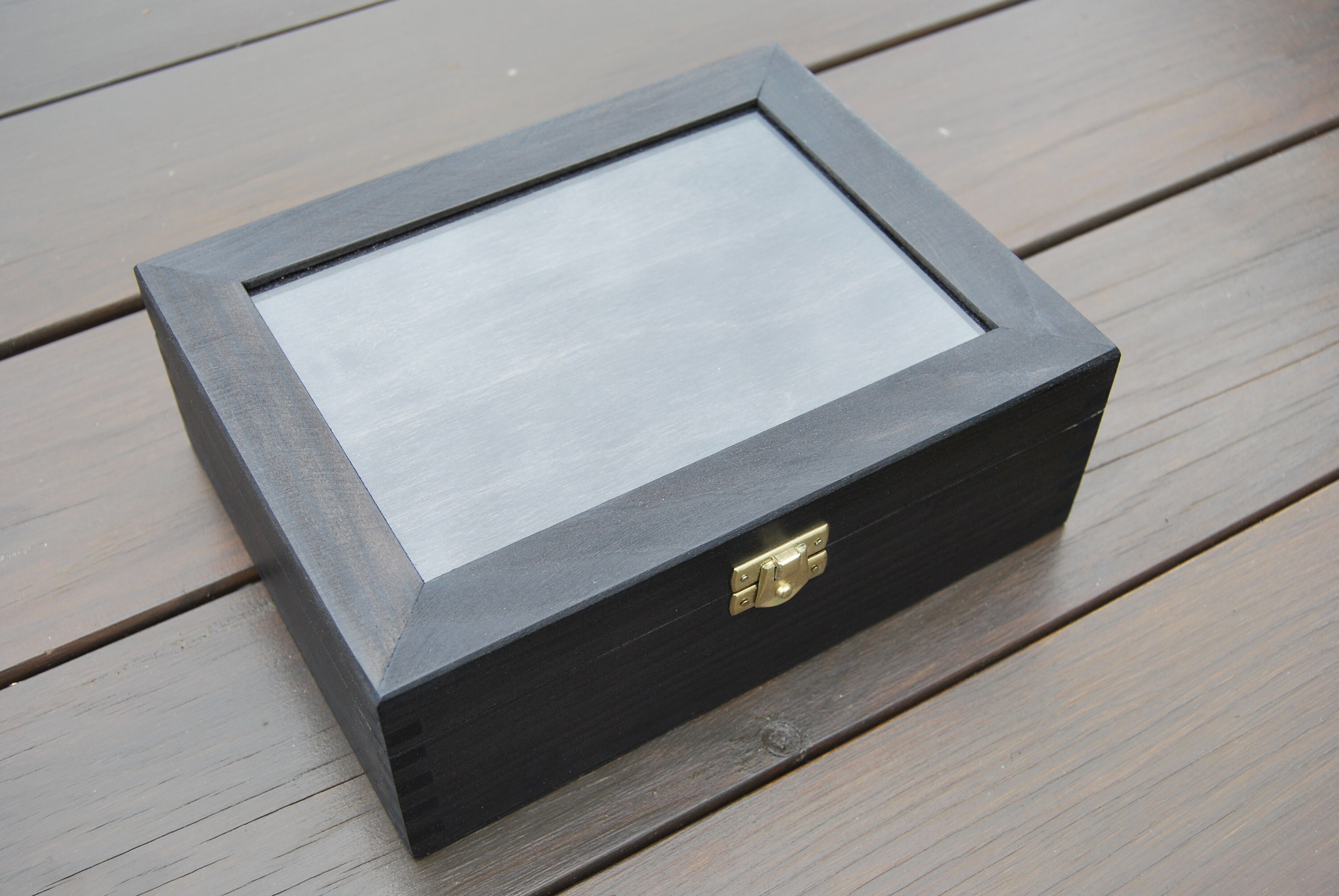 Wooden Box With Frame 5 X 7 For Photo At The Top In Ebony Color