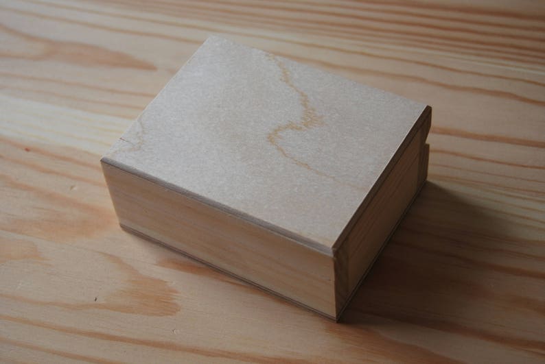 Small Wooden Box Closed For Magnet Padded Velvet for Decoupage,