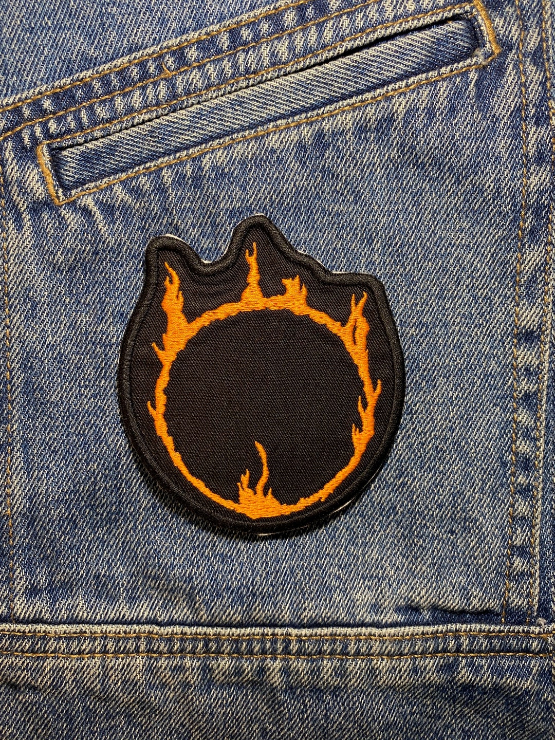 Hunter's Mark Embroidered Patch. Horror Movie/video Game Inspired Patches.  Iron on Backing. 