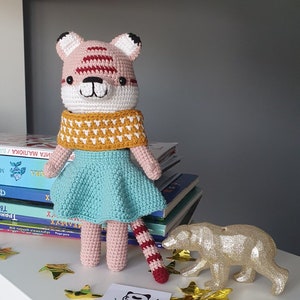 Knitted toy tigress/amigurumi/amigurumi tiger/tigress/toy tiger/pica pau2/knitted tiger/crochet toys/knit toy/tiger toy/knit tiger/knit toys