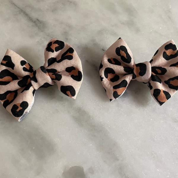 Leopard print Piggie Set Bows - 3 Inch Piggies - Piggie Clips - Baby Girl Bows - Toddler Bows