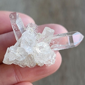 multipoint-crystal-cluster
