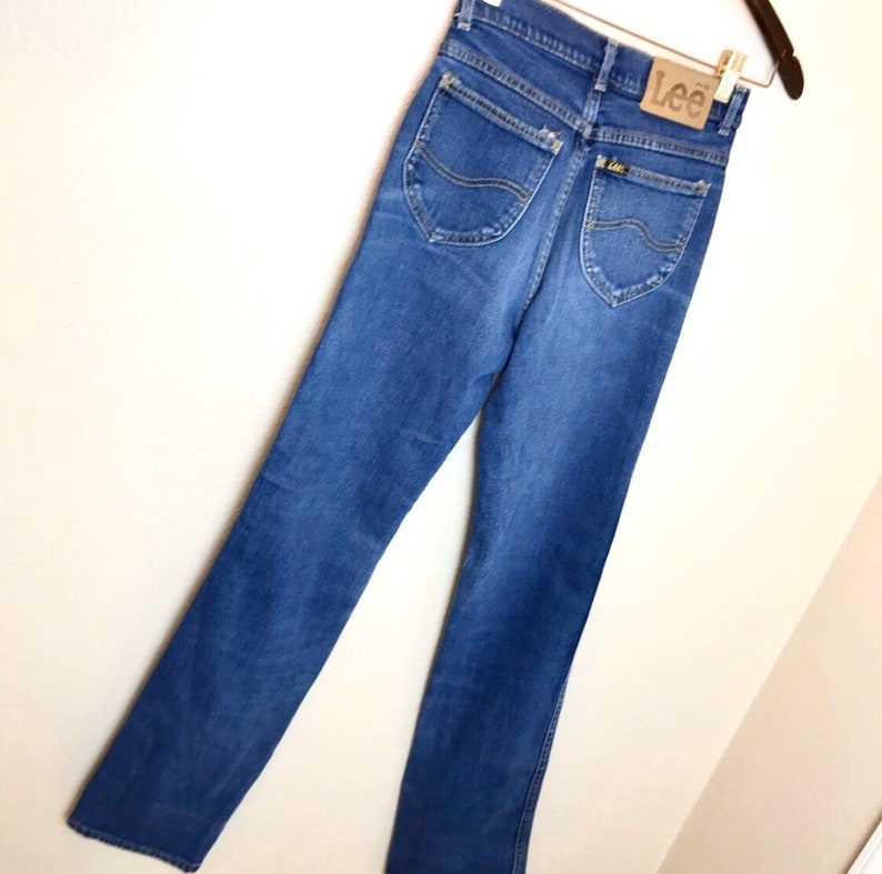 Vintage LEE High Rise Denim Mom Style Jeans Sz 26