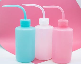 250 ml Pastel Squeeze Plant Watering Bottle | Plant Propagation Squeezable Waterer | Long Neck Plant Waterer