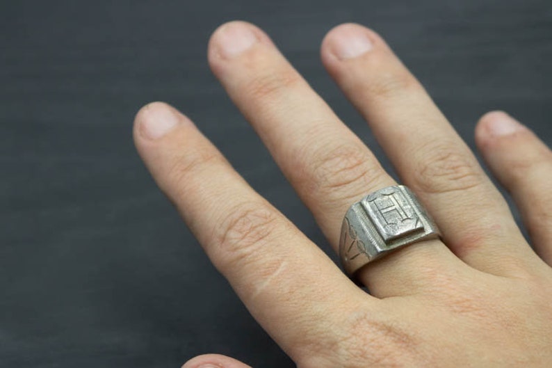 Antique Silver Toned Signet H Monogram Mens Band Ring Size 11 art deco boho gift minimalist simple renaissance initial unisex thick large