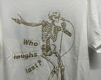 Vintage 90’s Barbara Krueger Who Laughs Last ? Rage Againt The Machine Artwork by Raymond Pettibon Tee / Size L