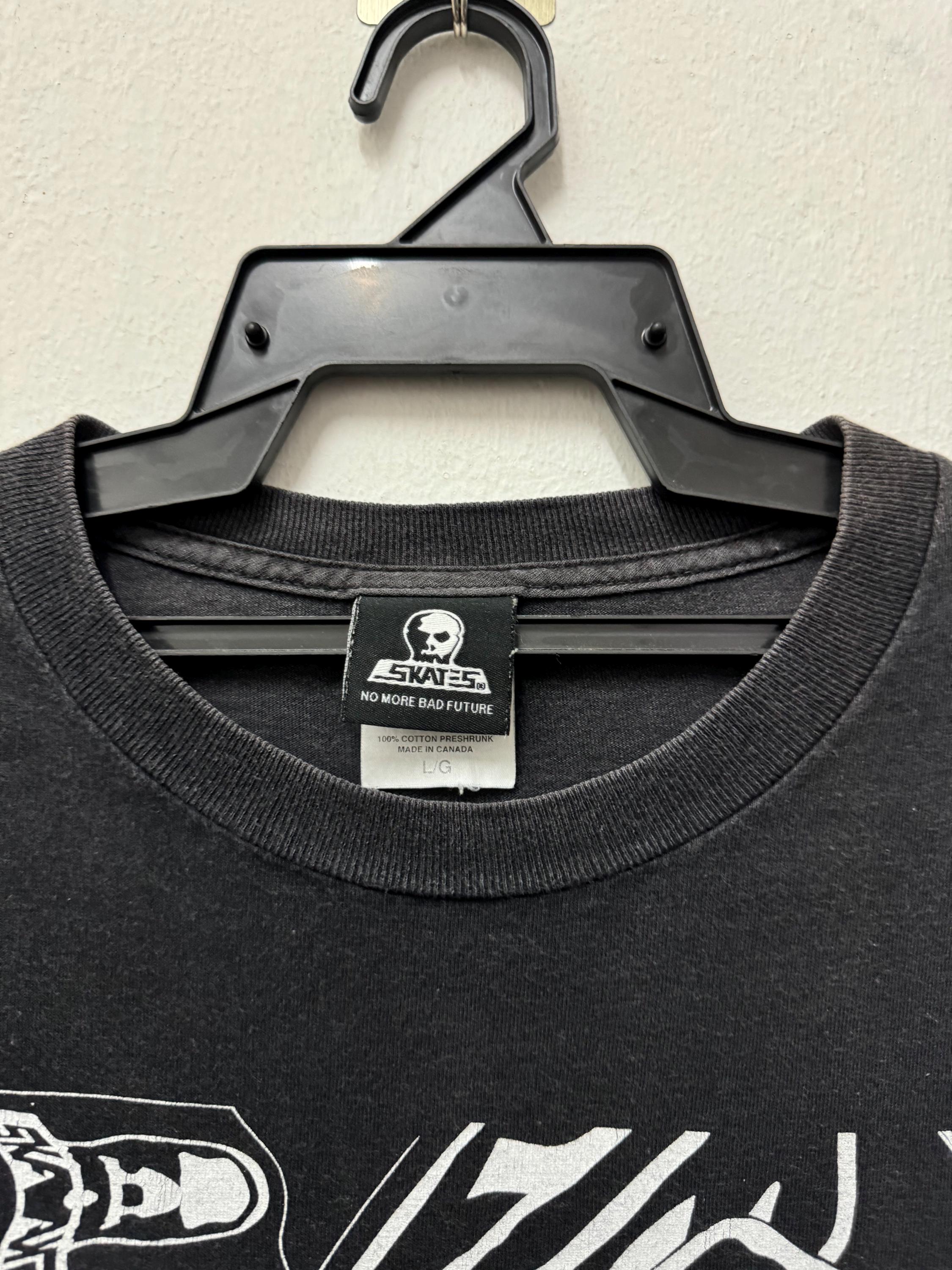 Vintage 90's Skull Skates Tee/ Street Wear / Modern Fashion