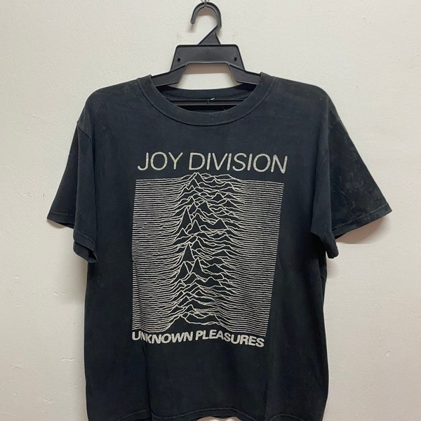 Vintage Joy Division New Order Unknown Pleasures Ian Curtis Peter Saville Band Tee