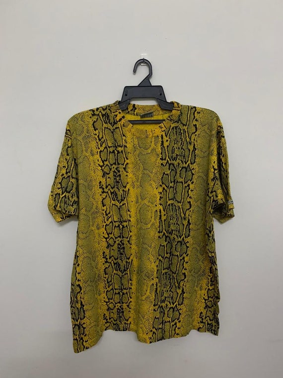 Vintage 90’s Snake Art Shirt