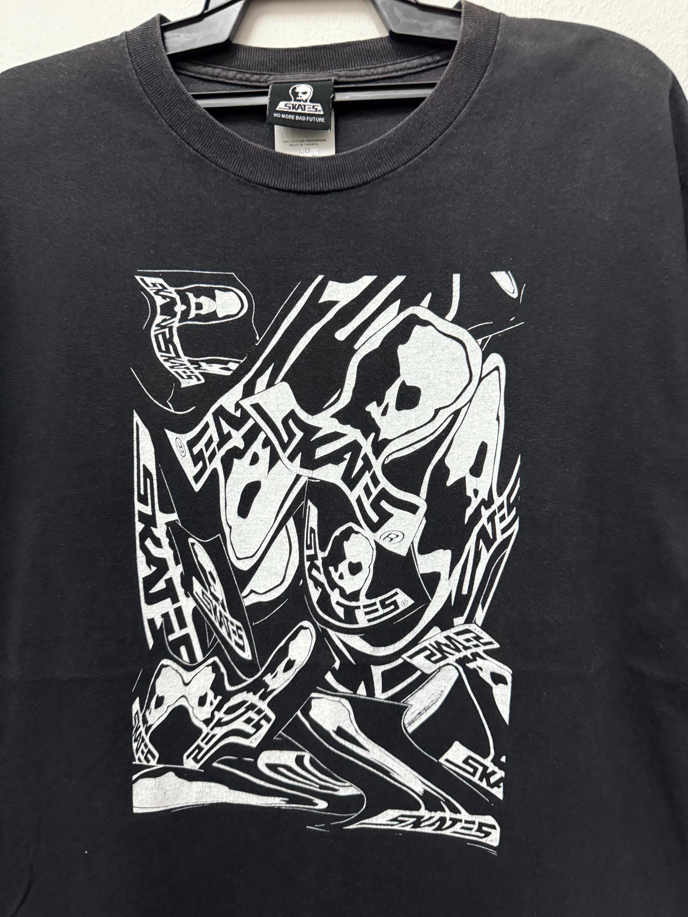 Vintage 90's Skull Skates Tee/ Street Wear / Modern Fashion