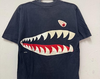Vintage 90’s Sally Can’t Dance / Modern Streetwear / Skate Surf Tee / High End Fashion / Photo Tee / Size L