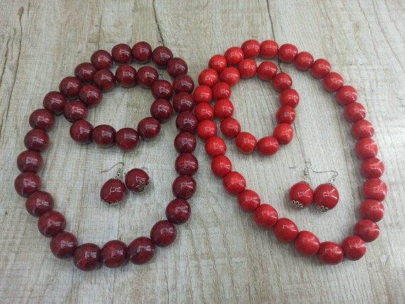 Handmade Red Wooden Jewelry Set: Ukrainian Necklace, Bracelet, Earrings