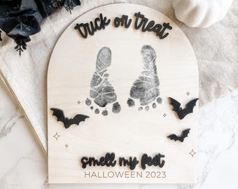 DIY Halloween Footprint Sign, Baby's First Halloween, Halloween Sign, Halloween Keepsake, Footprint Keepsake, Halloween DIY Crafts