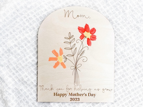 DIY Mothers Day Gift, Mothers Day Gift from Kids, DIY Handprint Sign, Personalized Gift for Mom, Grandma Gift, First Mothers Day Gift