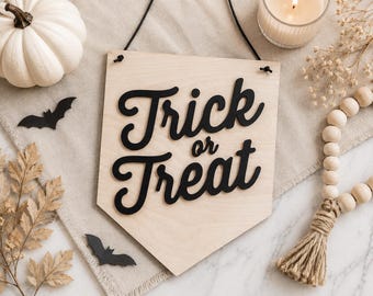 Trick or Treat Halloween Sign, Wood Door Hanger, Spooky Front Door Decor, Halloween Wall Hanging, Fall Porch Sign