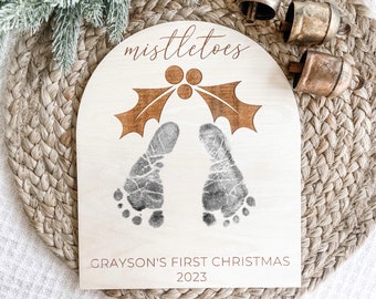 Mistletoes Baby Footprint, Babys First Christmas, Christmas Keepsake, Baby Keepsake, My First Christmas, Christmas Craft, Christmas Activity