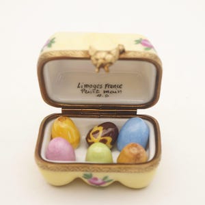 Easter Egg Carton with Hand Painted Chick Roses and Removable Easter Eggs - One Chocolate Egg Rare Authentic French Porcelain Limoges Box