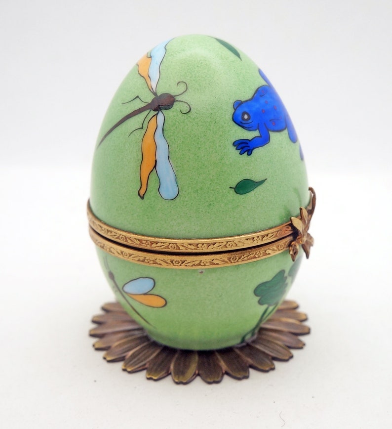 Plays Music French Limoges Trinket Box Blue Frog Egg With Green Frog