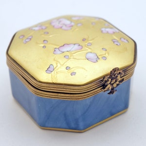 Authentic French Porcelain Hand Painted Limoges Trinket Box Amazing Spring Cherry Blossoms Golden Box