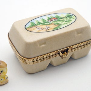 Amazing Easter Egg Carton with Eggs and Removable Chick Authentic French Porcelain Hand Painted Limoges Box