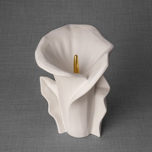 High-quality ceramic cremation urn for human ashes, suitable for home, garden or columbarium. This is a medium size urn. Calla Lily Flower Urn for Ashes. Calla Flower Cremation Urn by Pulvis Art Urns Handcrafted memorial flower urn by Pulvis Art Urns
