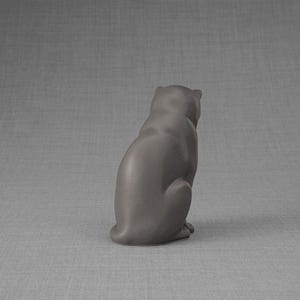 Ceramic Art Urn for Cats cremation ashes. The urn represents a cat sitting in a comfortable position with its tail around her body and its head gently looking left. Mini pet memorial urn. Pet memorial urn for ashes. Pet mini urn. Mini Urn by Pulvis