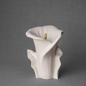 High-quality ceramic cremation urn for human ashes, suitable for home, garden or columbarium. This is a medium size urn. Calla Lily Flower Urn for Ashes. Calla Flower Cremation Urn by Pulvis Art Urns Handcrafted memorial flower urn by Pulvis Art Urns