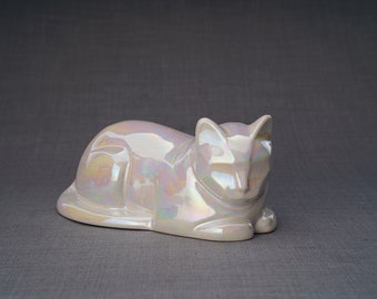 Cat Cremation Urn for Ashes - Pearly White/Ceramic