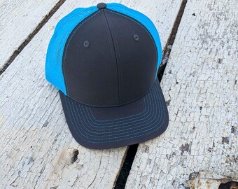 Christmas Gift Wyoming Outline Hat Home 