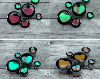 Colorshift Heart Plugs | Trendy Cute Gauges | Color Shifting Jewelry | Kawaii & Goth Plugs | 0g 00g 7/16 1/2 9/16 5/8 3/4 7/8 1” |