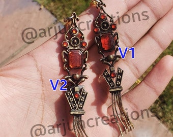 Charmed Past Phoebe Protection Chain - Halliwell Manor - Custom Replica - Resin - Prop - Amulet - Pardon My Past - TV Show