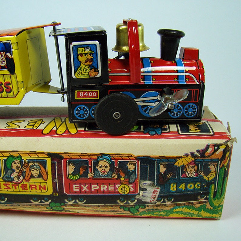 train in a tin extra track