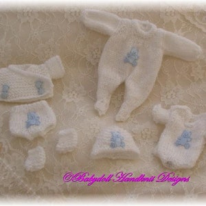 Knitting Pattern Starter Layette 4-7 inch dolls