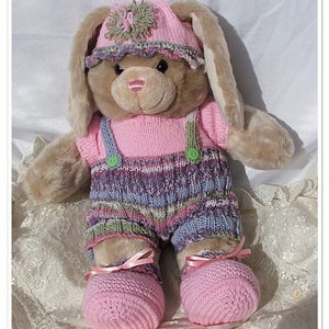 Knitting Pattern Buttoned Shorts & T-shirt set for 16 Teddy or Bunny/Dog/Soft Toy image 2