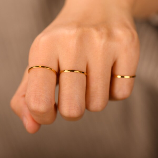 Minimalism super thin gold ring, layering gold ring, dainty ring, knuckle ring, pinky ring, minimalism band, fashion ring, gift for her