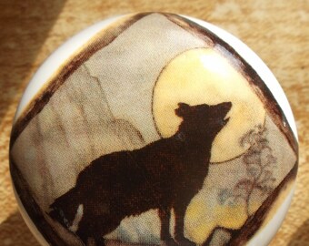 Wolf Lodge Silhoutte wildlife animal Cabinet Knob Kitchen Pulls Hardware