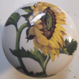 Birdhouse with Sunflower Ceramic Cabinet Knobs Kitchen Drawer pulls