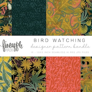 Op de afbeelding: Een set van 10 digitale naadloze patroonontwerpen met tropische vogels, bladeren en bloemen in verschillende kleuren, waaronder groen, geel, oranje en roze. De patronen zijn getiteld "Bird Watching Designer Pattern Bundle".