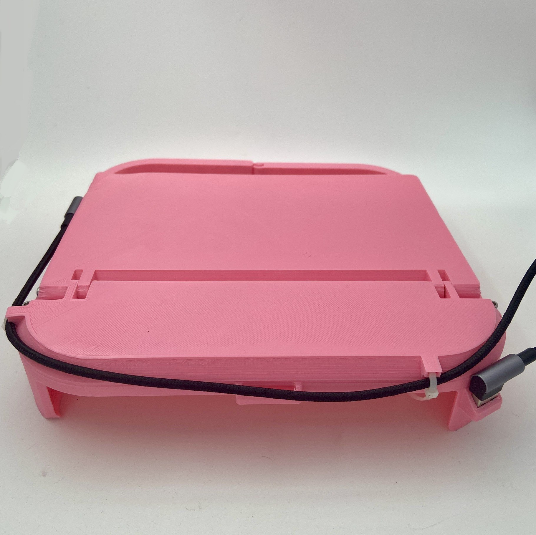 3D Printed Portable Mac Mini Case designed by Scott Yujan Etsy