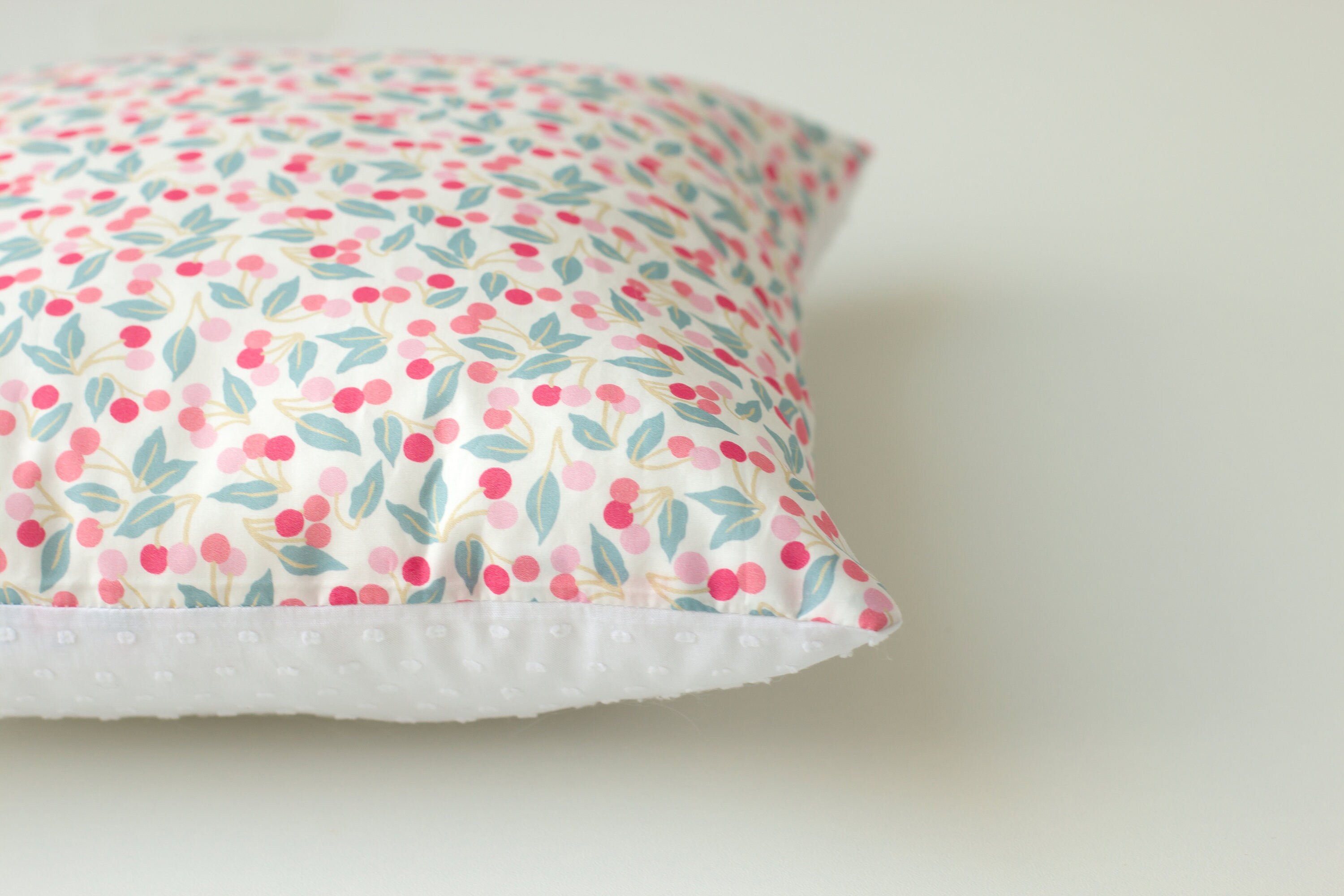 Coussin Cerise Liberty Of London