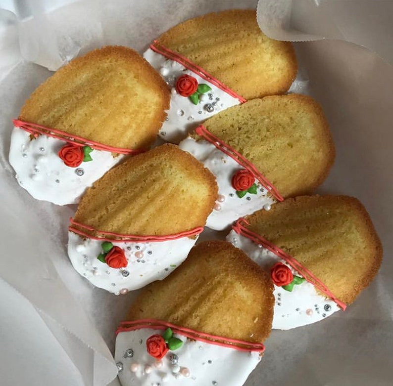 Madeleine Cookies Recipe with 6 variations Madeleine Cookies Etsy