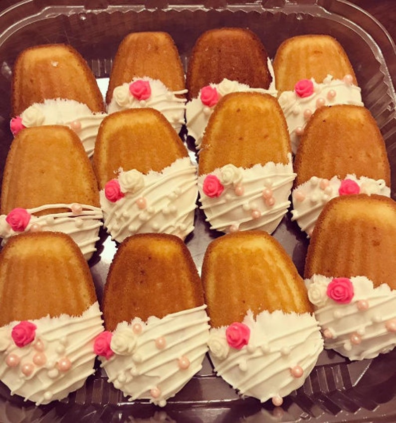 Madeleine Cookies Recipe with 6 variations Madeleine Cookies Etsy