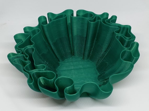 3D Printable Modern Fruit Bowl by Lazy Bear