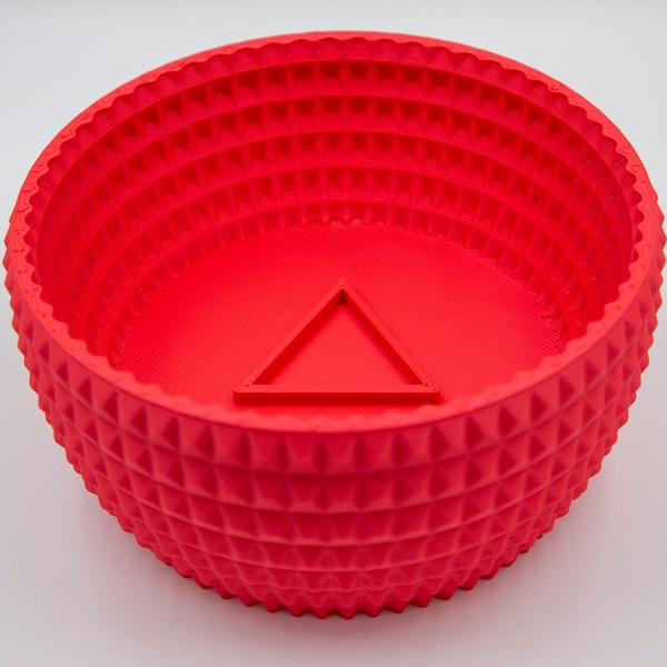 SIG SOLO Ergonomic Shaving bowl 3d Printed, perfect for a rich and thick foam. Comfortable, lightweight and portable.