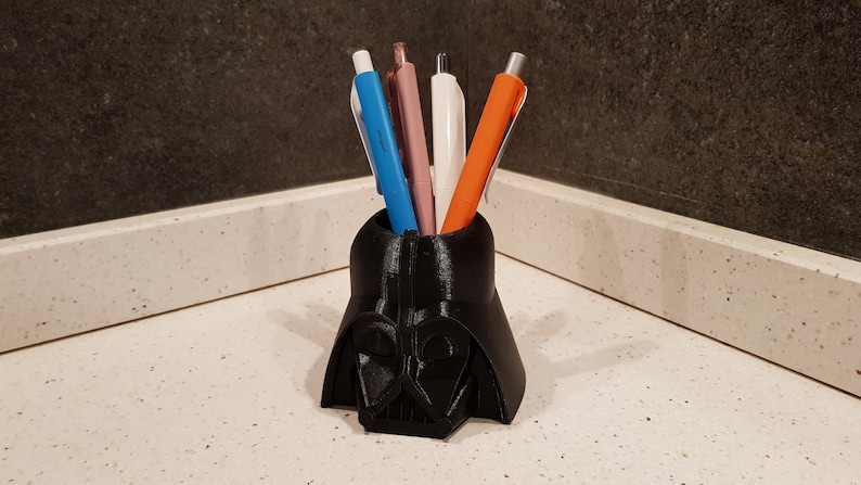 Star Wars - Darth Vader pen cup