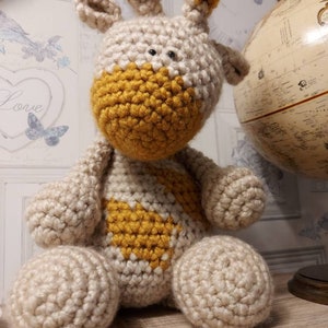 Crochet pattern to make Genevieve the Giraffe image 2